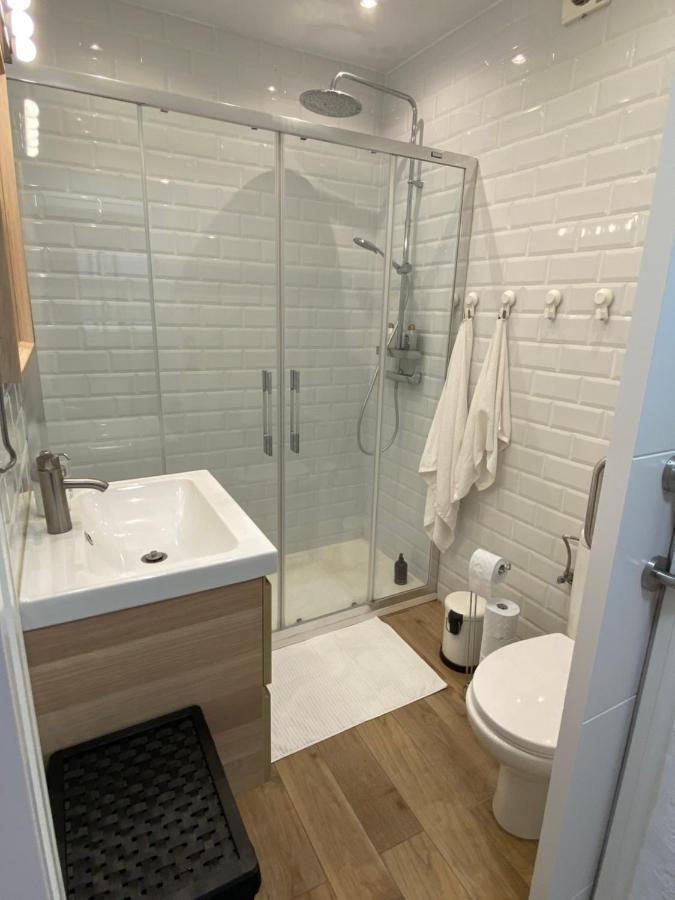 Marbella Skol Apartment Luaran gambar